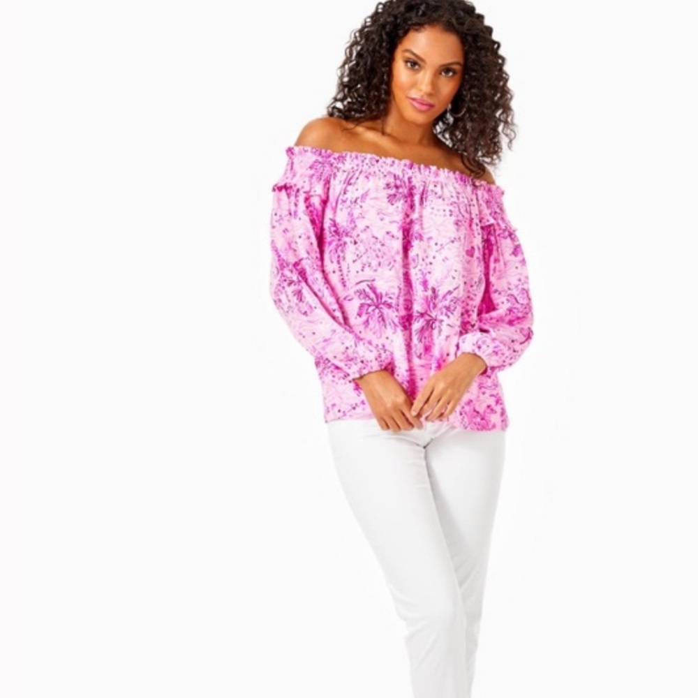 Lilly Pulitzer Blanche off shoulder top in wild about you!    💗🦒💗 NWT!